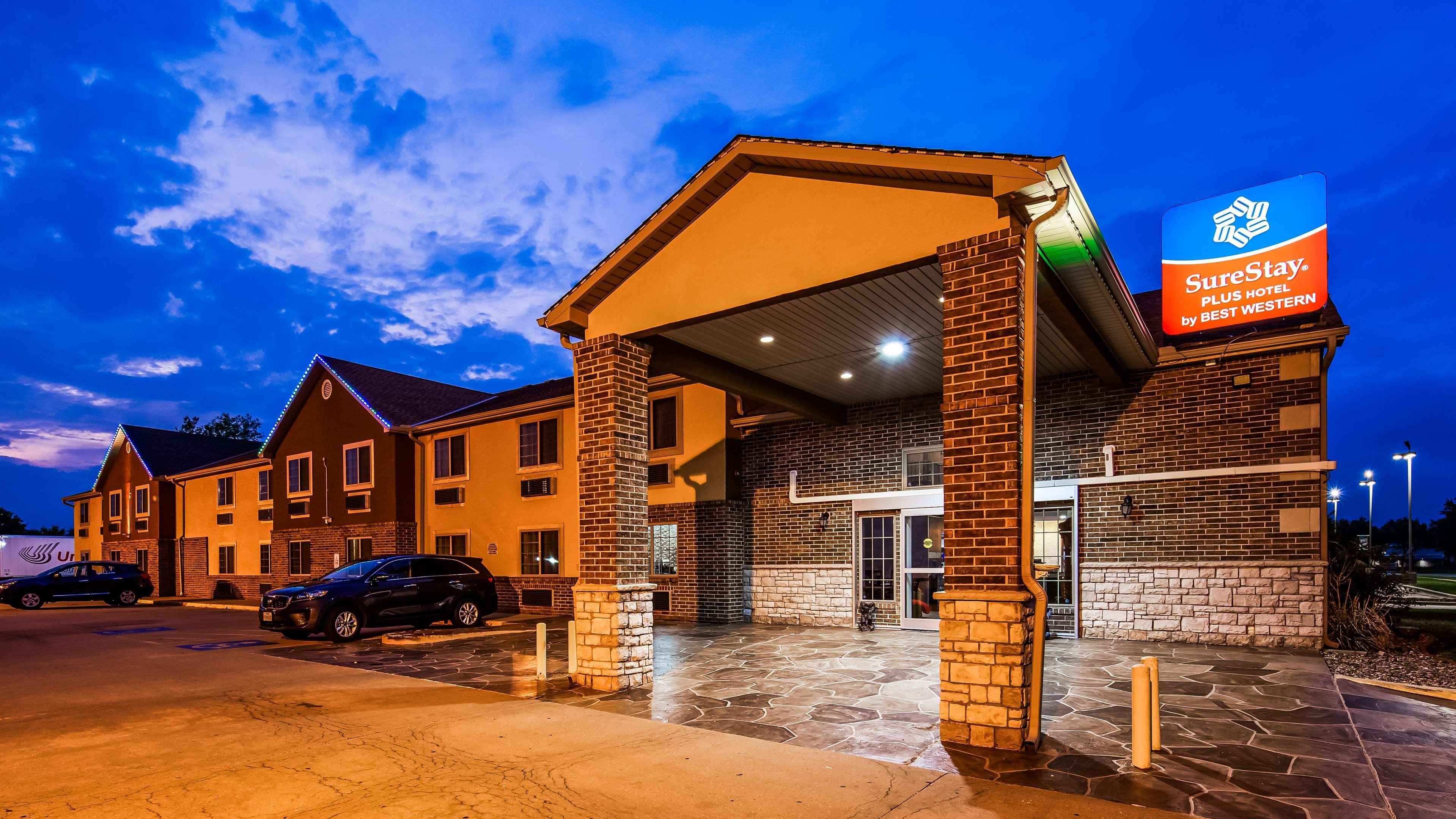Surestay Plus Hotel By Best Western Kearney Zewnętrze zdjęcie