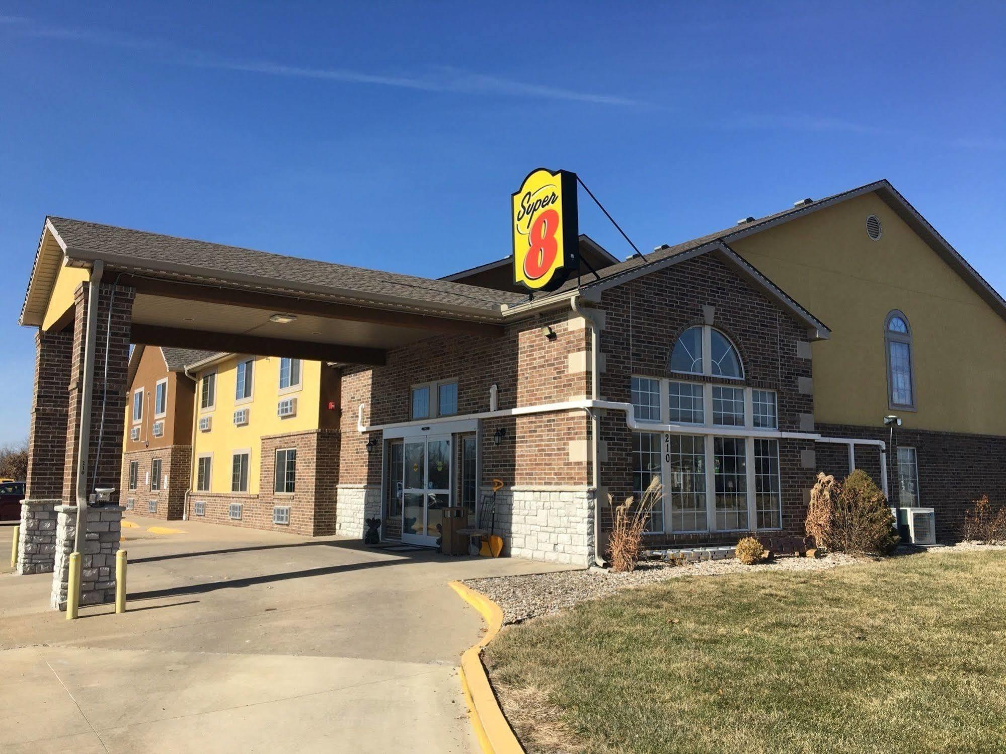 Surestay Plus Hotel By Best Western Kearney Zewnętrze zdjęcie