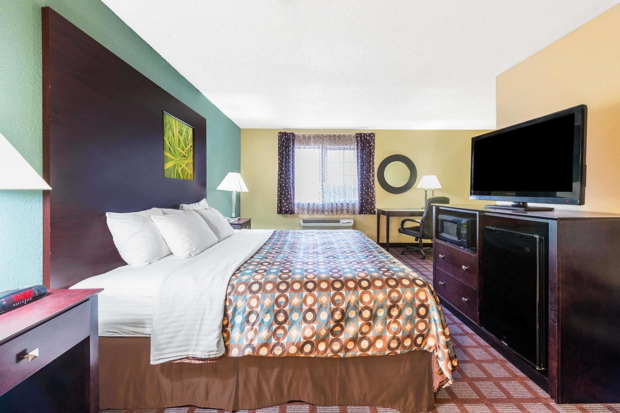 Surestay Plus Hotel By Best Western Kearney Zewnętrze zdjęcie