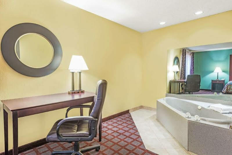 Surestay Plus Hotel By Best Western Kearney Zewnętrze zdjęcie